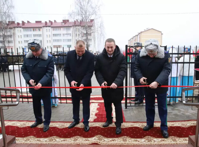 Александр Турчин принял участие в церемонии открытия нового здания прокуратуры в Пуховичском районе